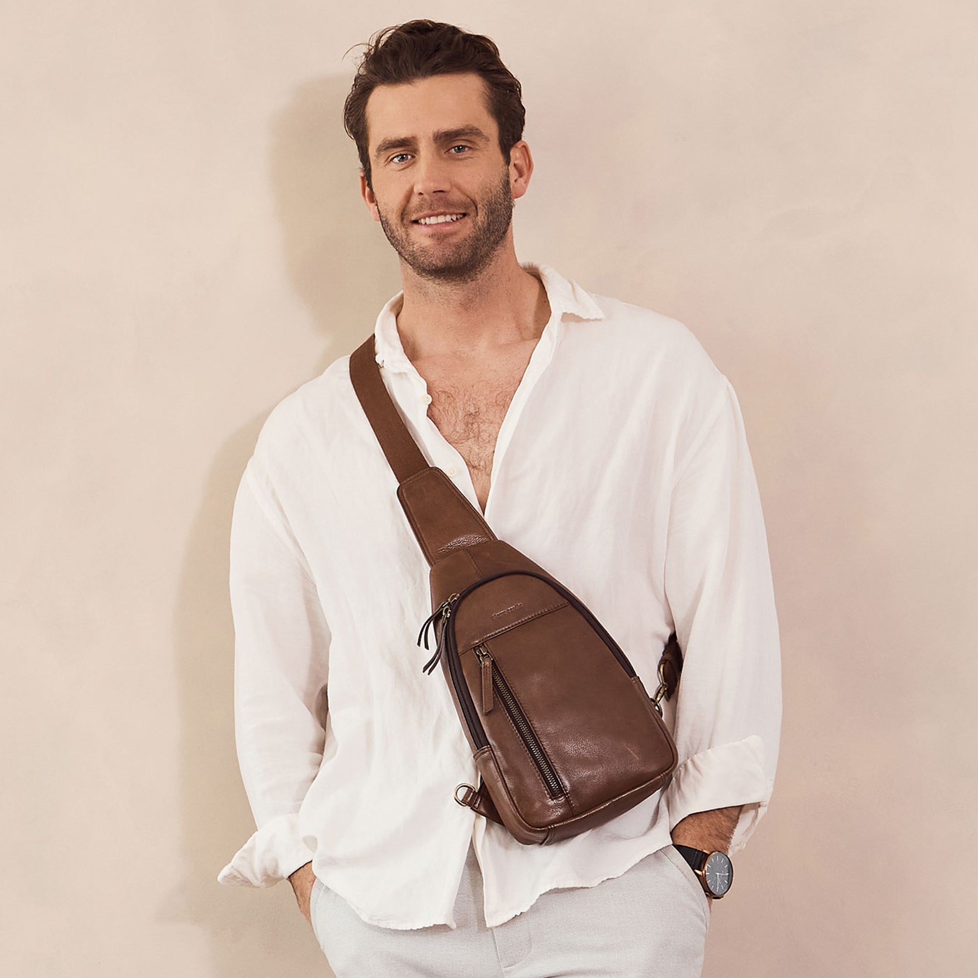 Pierre Cardin Men's Leather Sling Bag