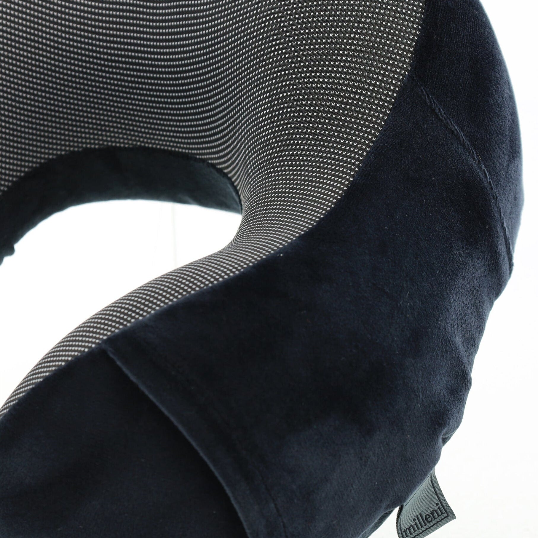 Ergonomic Memory Foam Neck Pillow