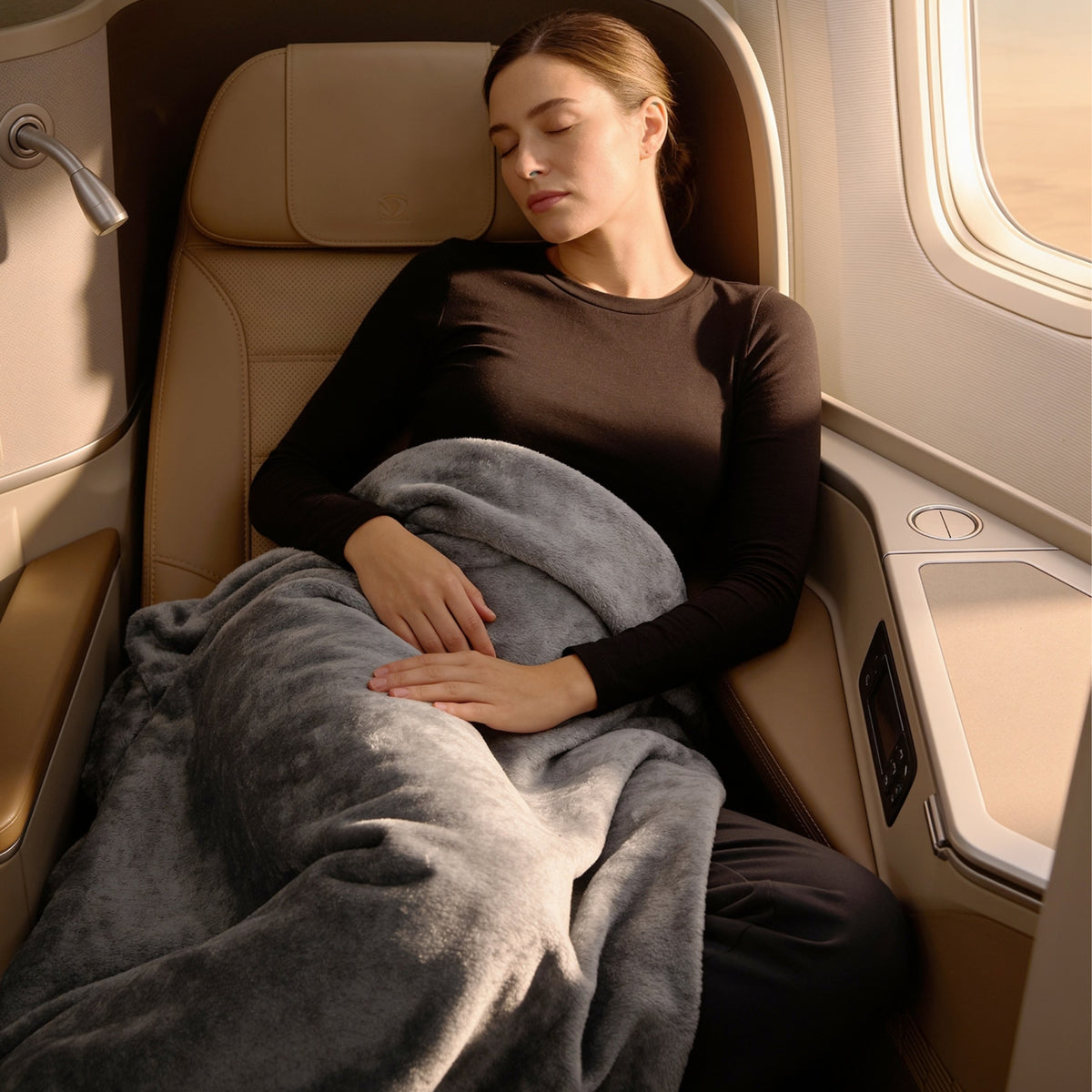 Milleni Travel Blanket in Grey