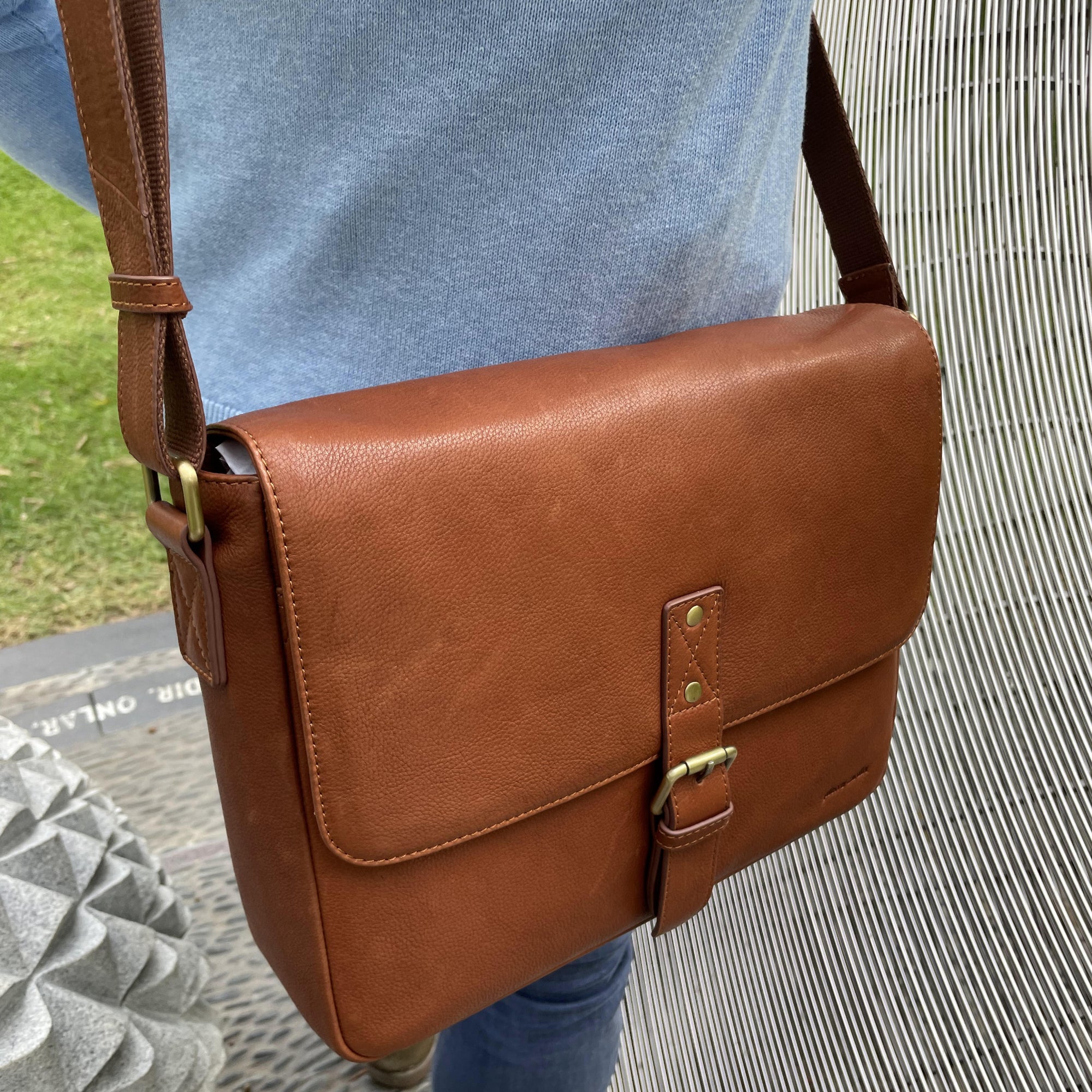 Mens business satchel best sale